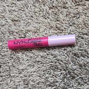 NYX Lingerie XXL Professional Makeup Matte Liquid Lip Lipstick Stayin' Juicy